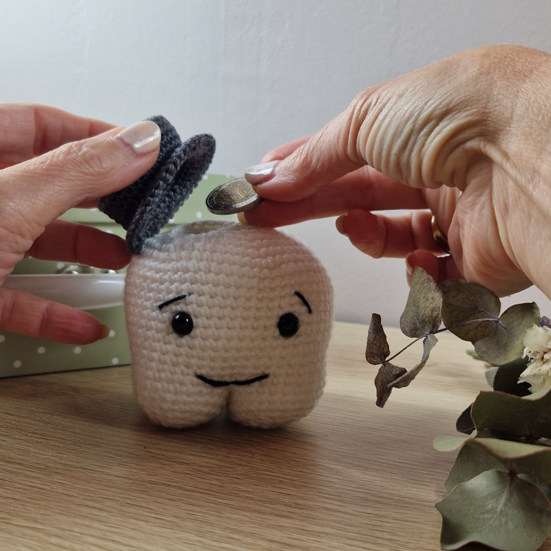 Dent de lait au crochet - Quenot chapeau – Image 3